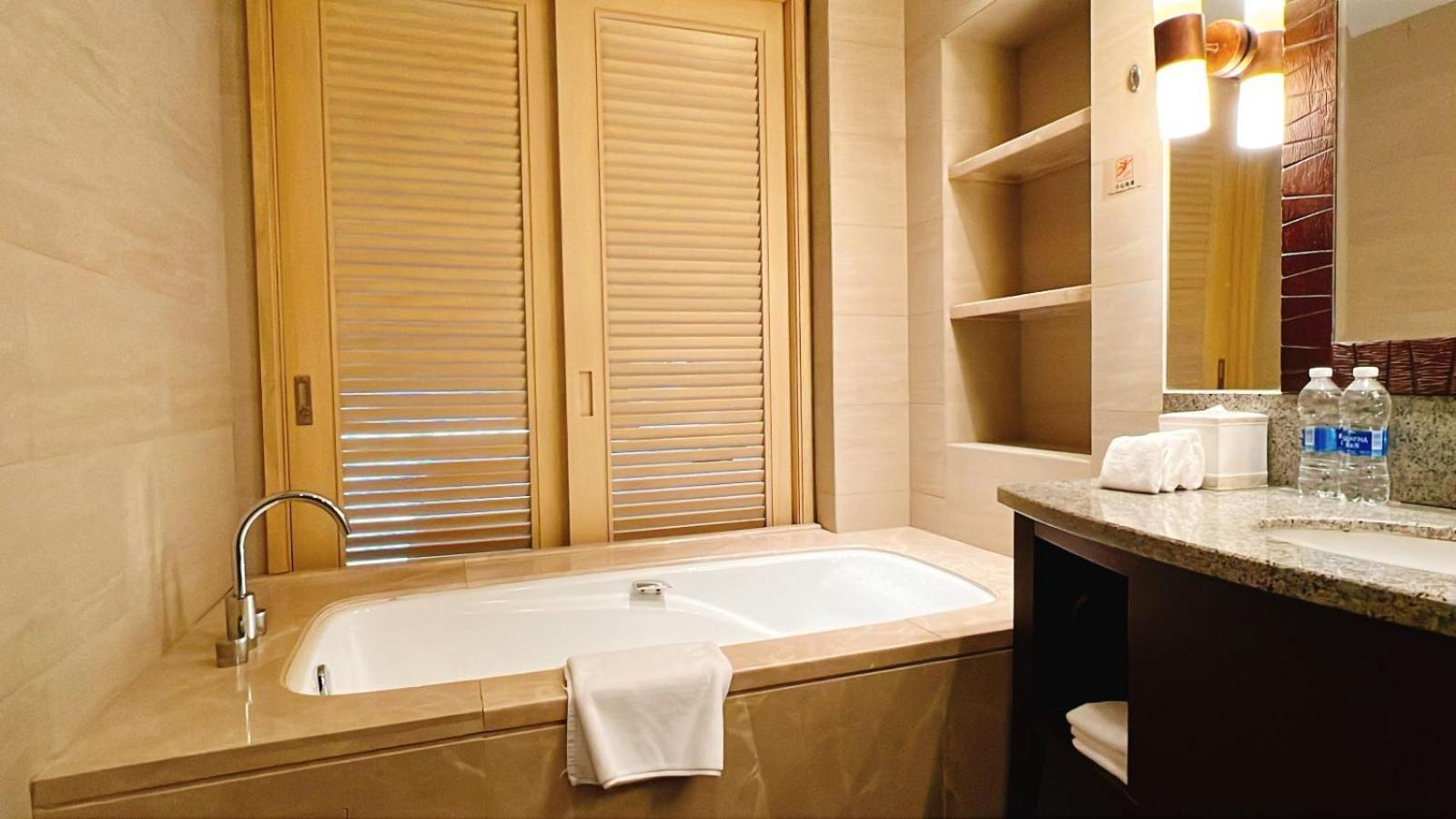 Sheraton Huizhou Beach Resort Huidong Dış mekan fotoğraf